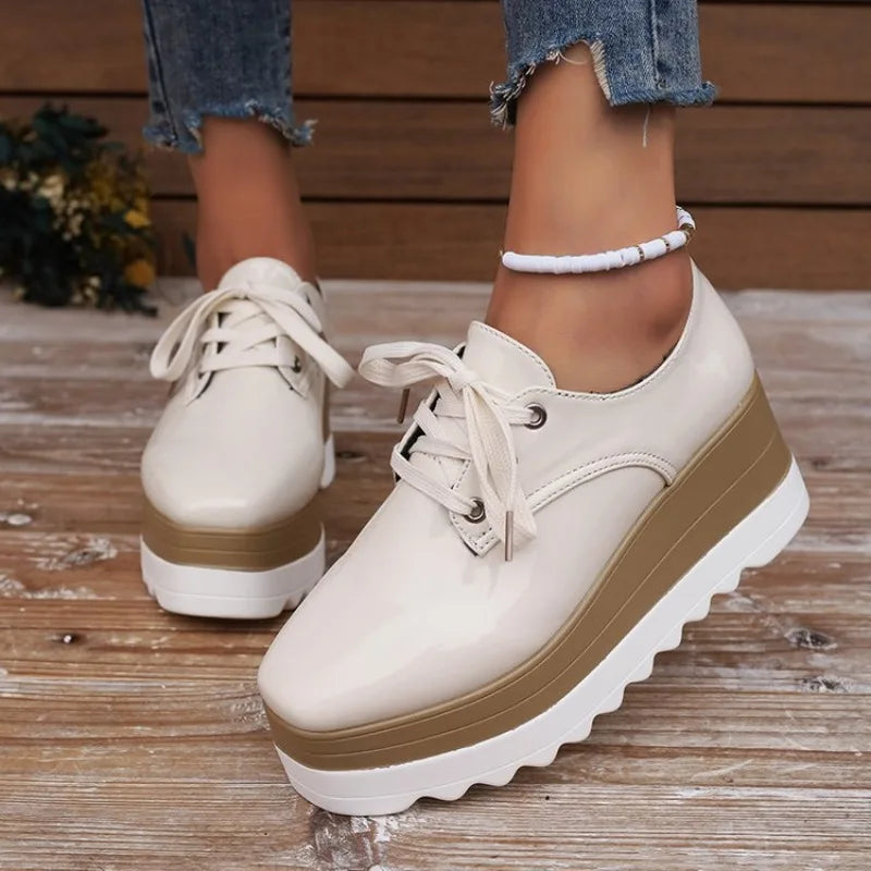 Women's High-Shine Platform Shoes Corvine