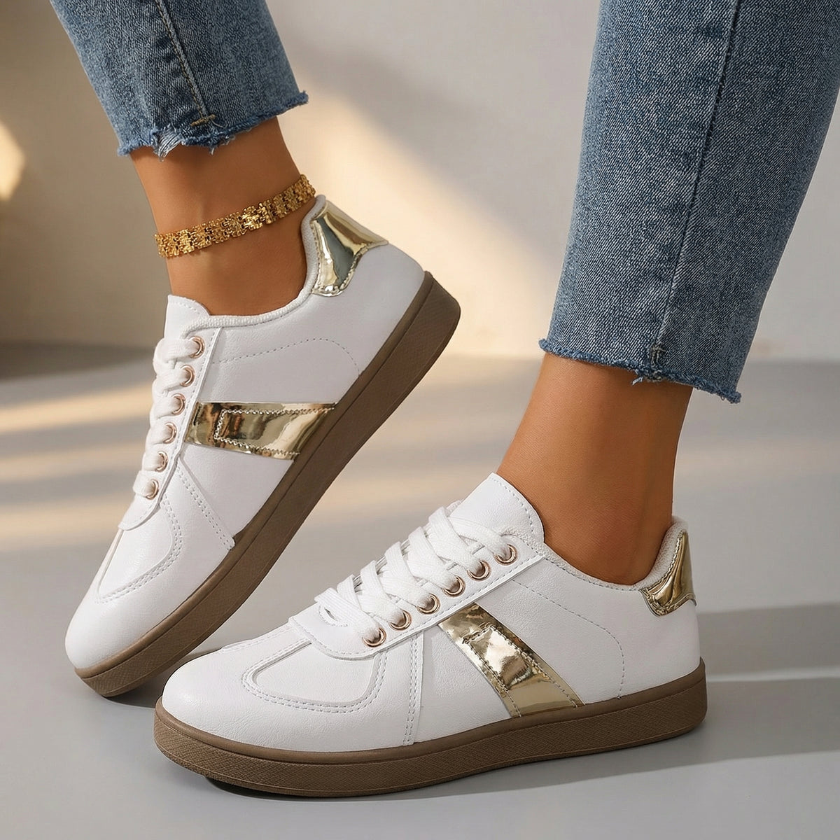 Women's Textured Upper Low-Top Walking Shoes Corvine