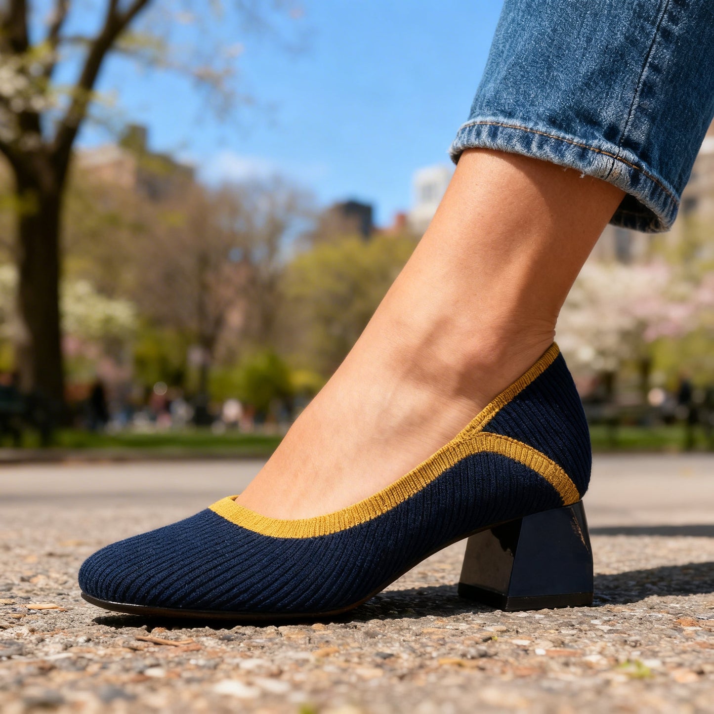 Women's Black Block Heel Pumps Corvine