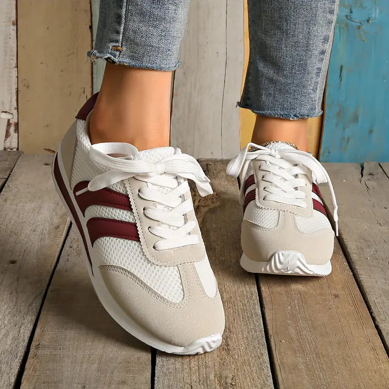 Women's Breathable Mesh Retro Walking Shoes Corvine