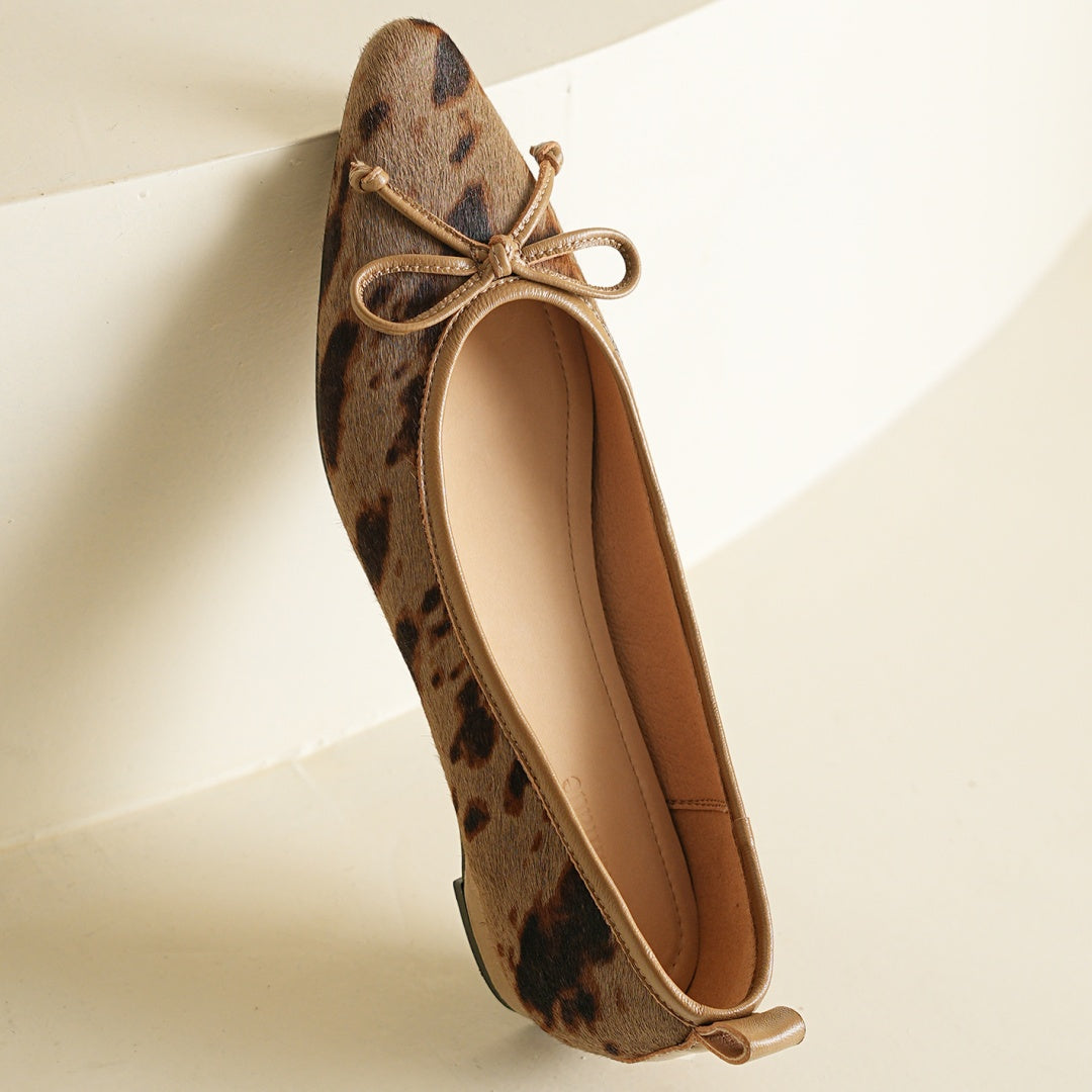 Women's Cow Print Faux Fur Flats Corvine