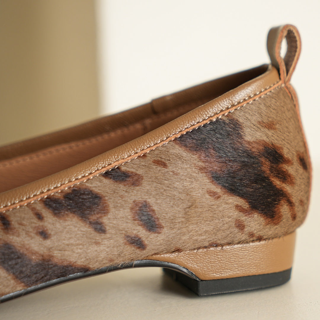 Women's Cow Print Faux Fur Flats Corvine