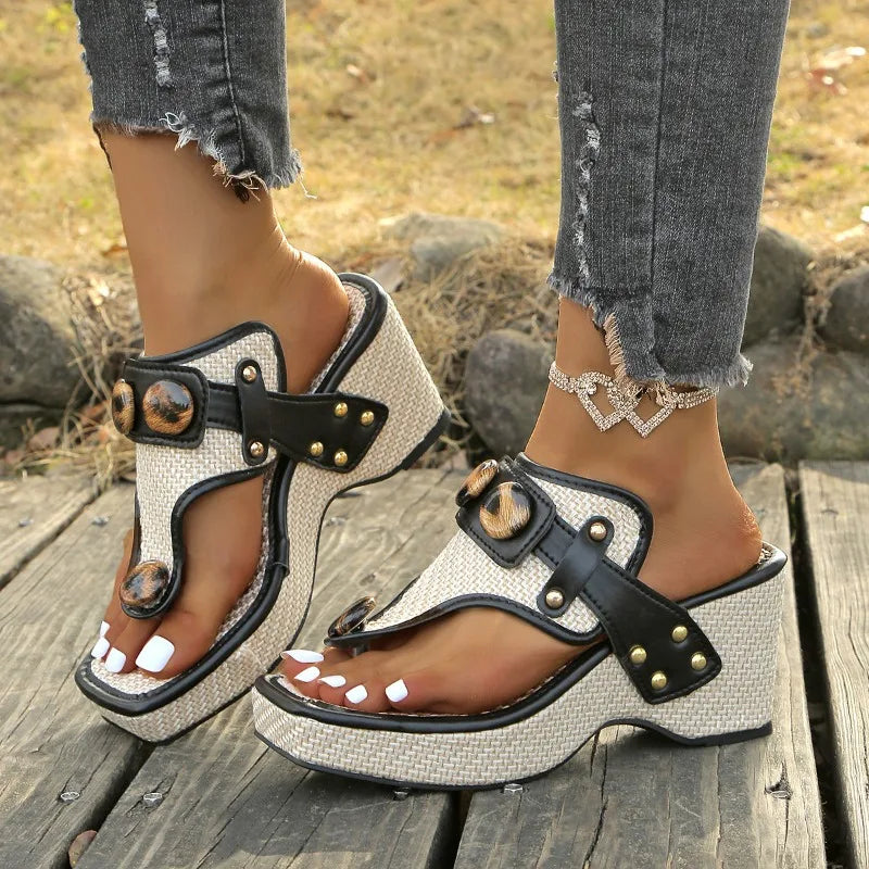 Women's Cushioned Synthetic Casual Sandals Corvine
