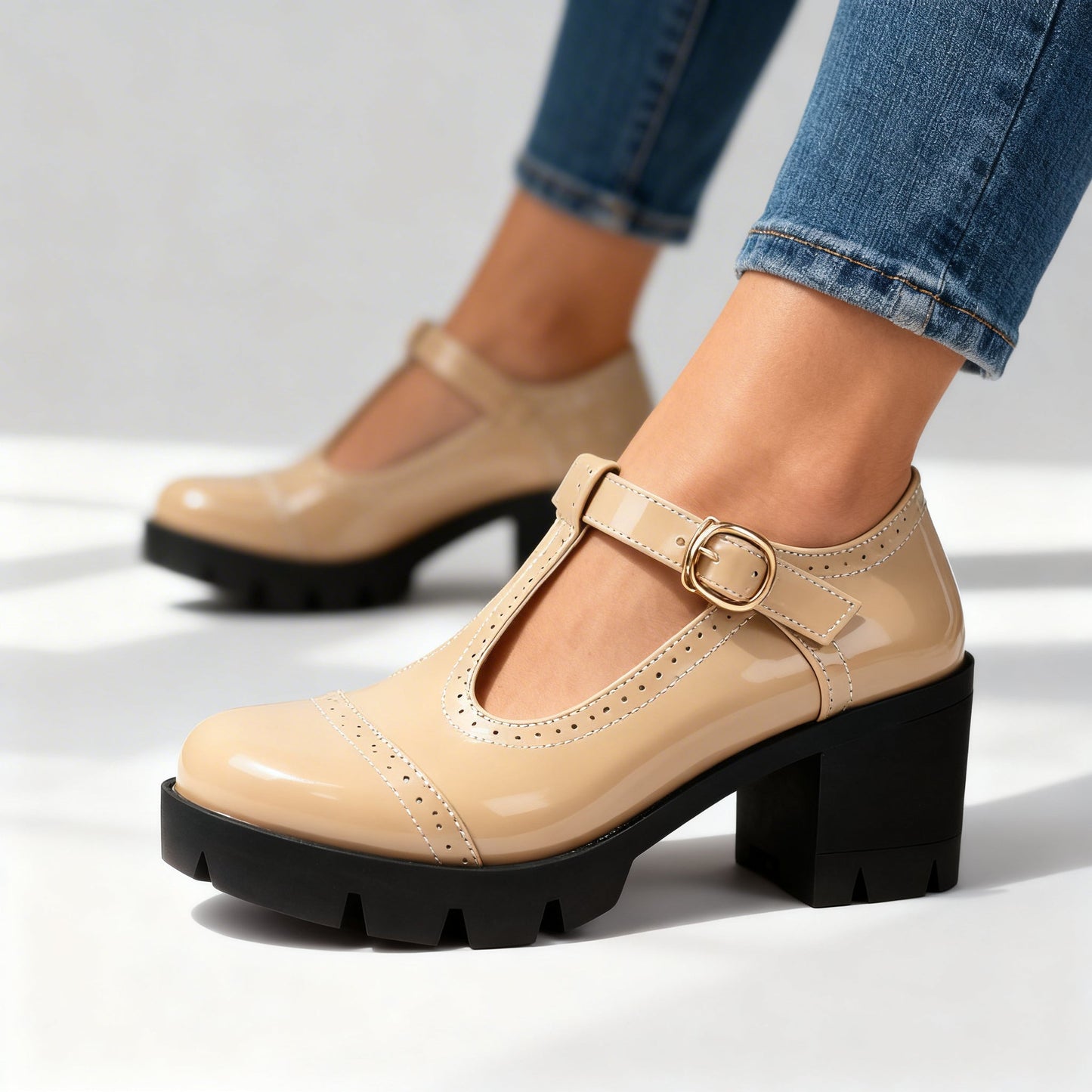 Women's Glossy Patent Brogue Loafers Corvine