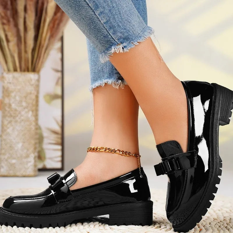 Women's Glossy Patent Leather Bow Loafers Corvine