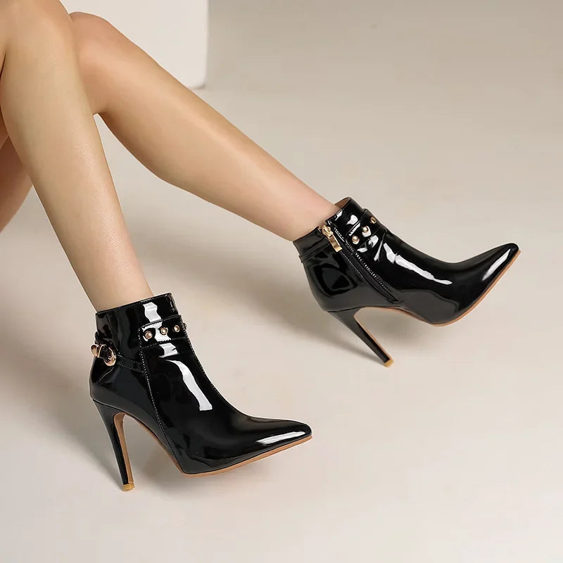 Women's High-Gloss Patent Leather Black Ankle Boots Corvine