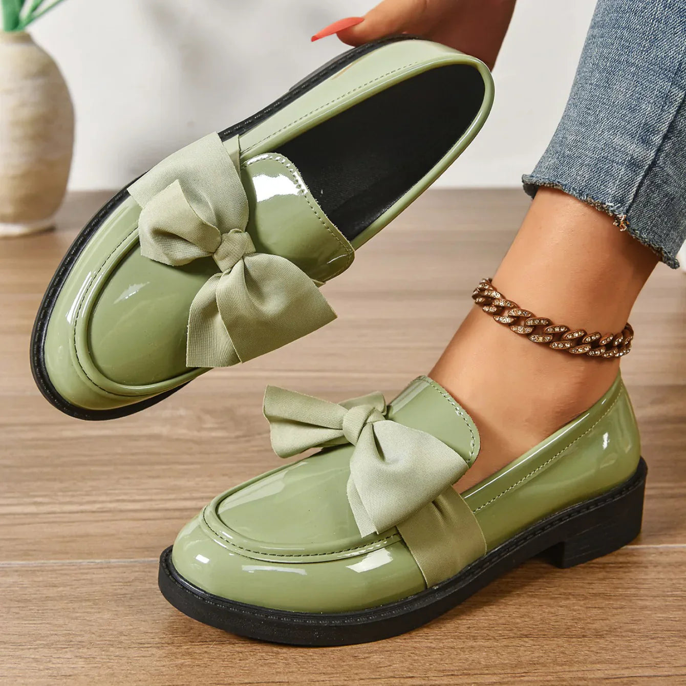 Women's Non-Slip Fabric Slip-On Shoes Corvine