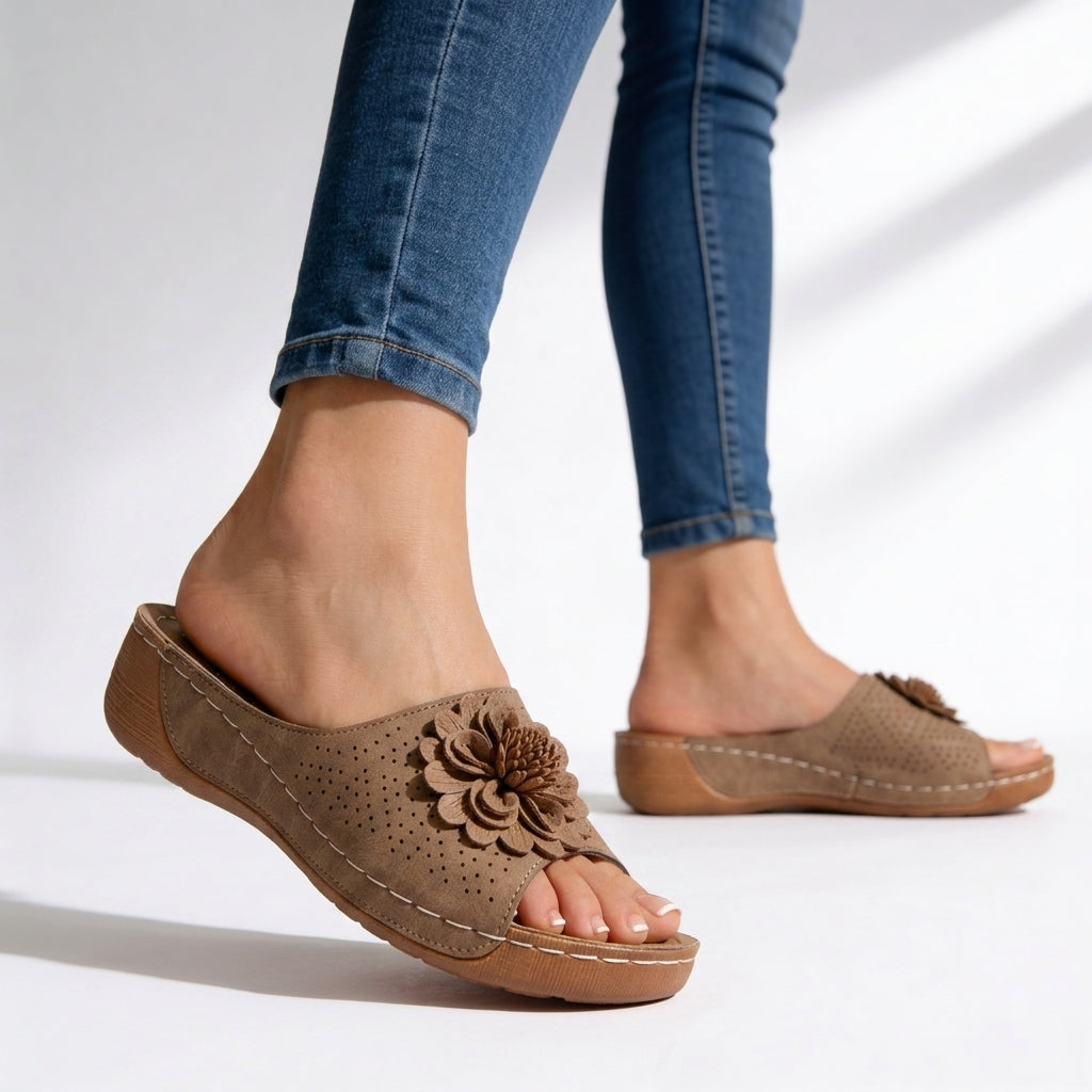 Women's Perforated Floral Slide Sandals Corvine