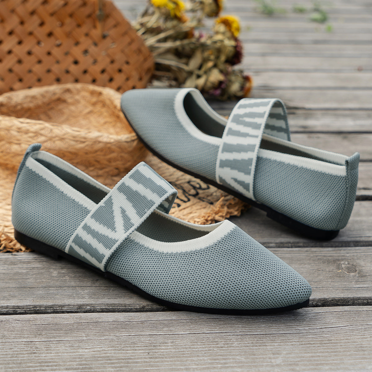 Women's Premium Knit Pointed Toe Flats Corvine