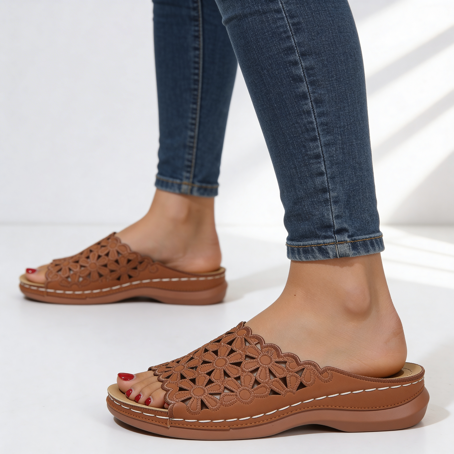 Women's Premium Leather Floral Slide Sandals Corvine