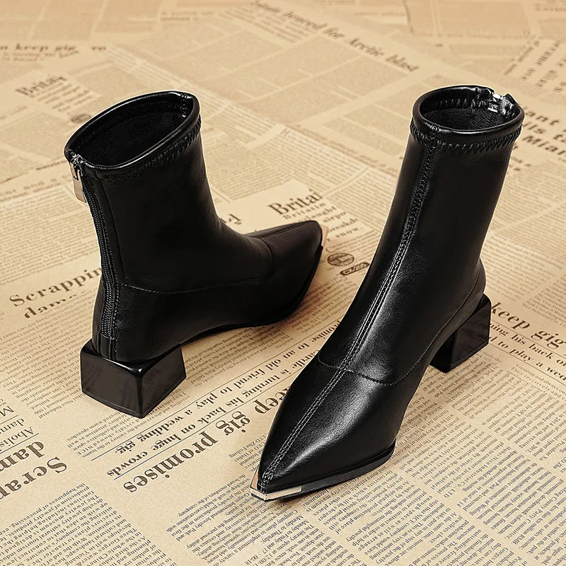 Women's Sculpted Faux-Leather Black Ankle Boots Corvine