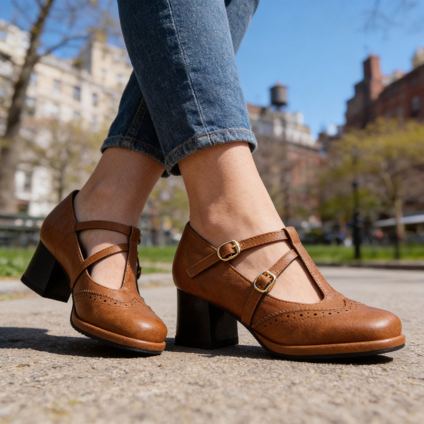 Women's Smooth Leather Brogue Loafers Corvine