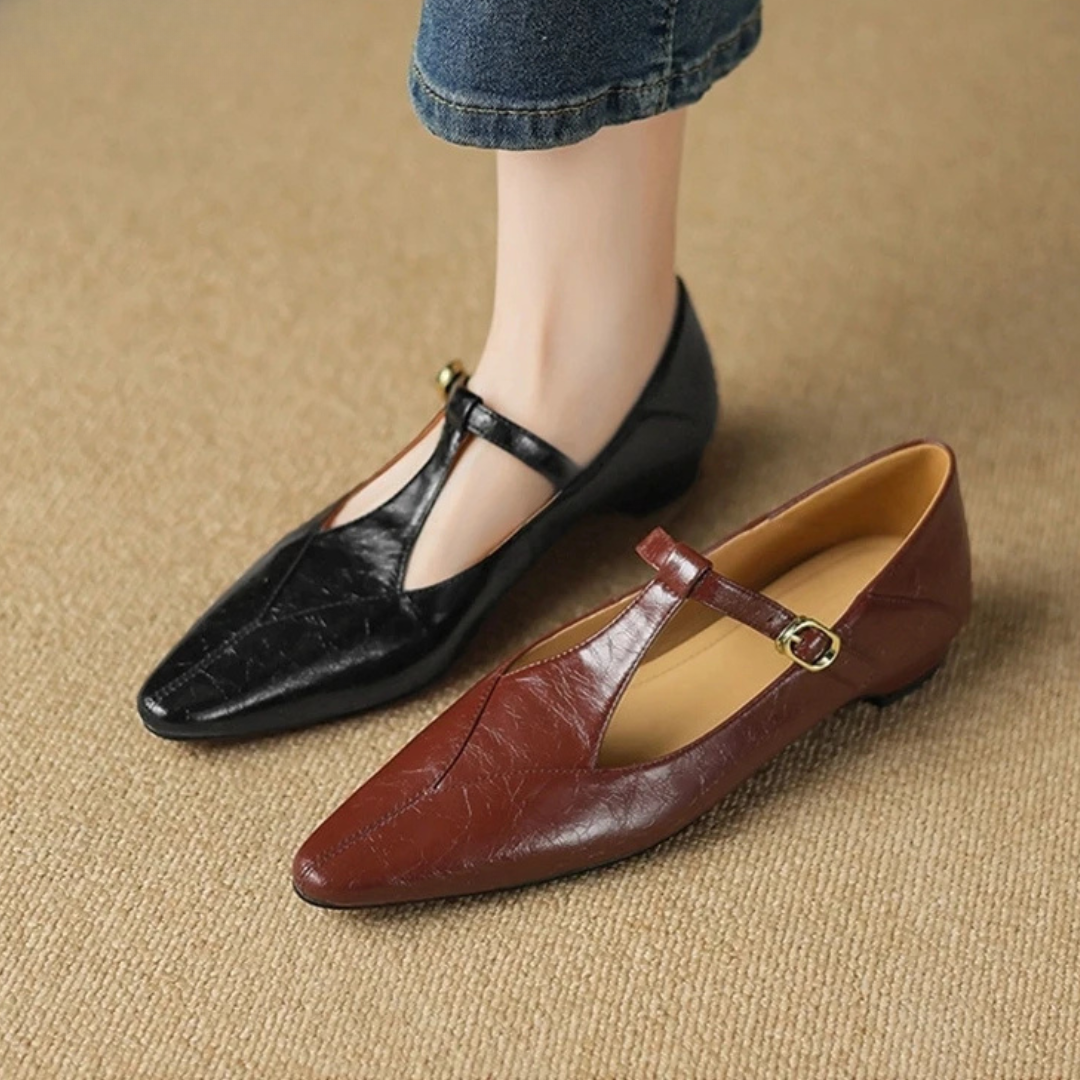 Women's Smooth Leather T-Strap Flats Corvine