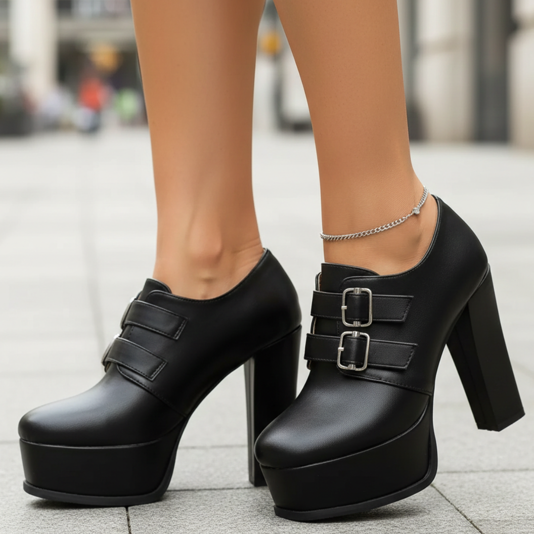 Women's Smooth Matte Faux Leather Platform Heels Corvine