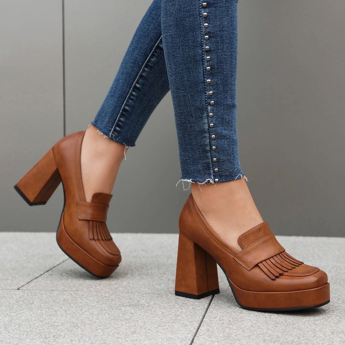 Women's Smooth Vegan Leather Chunky Platform Loafers Corvine
