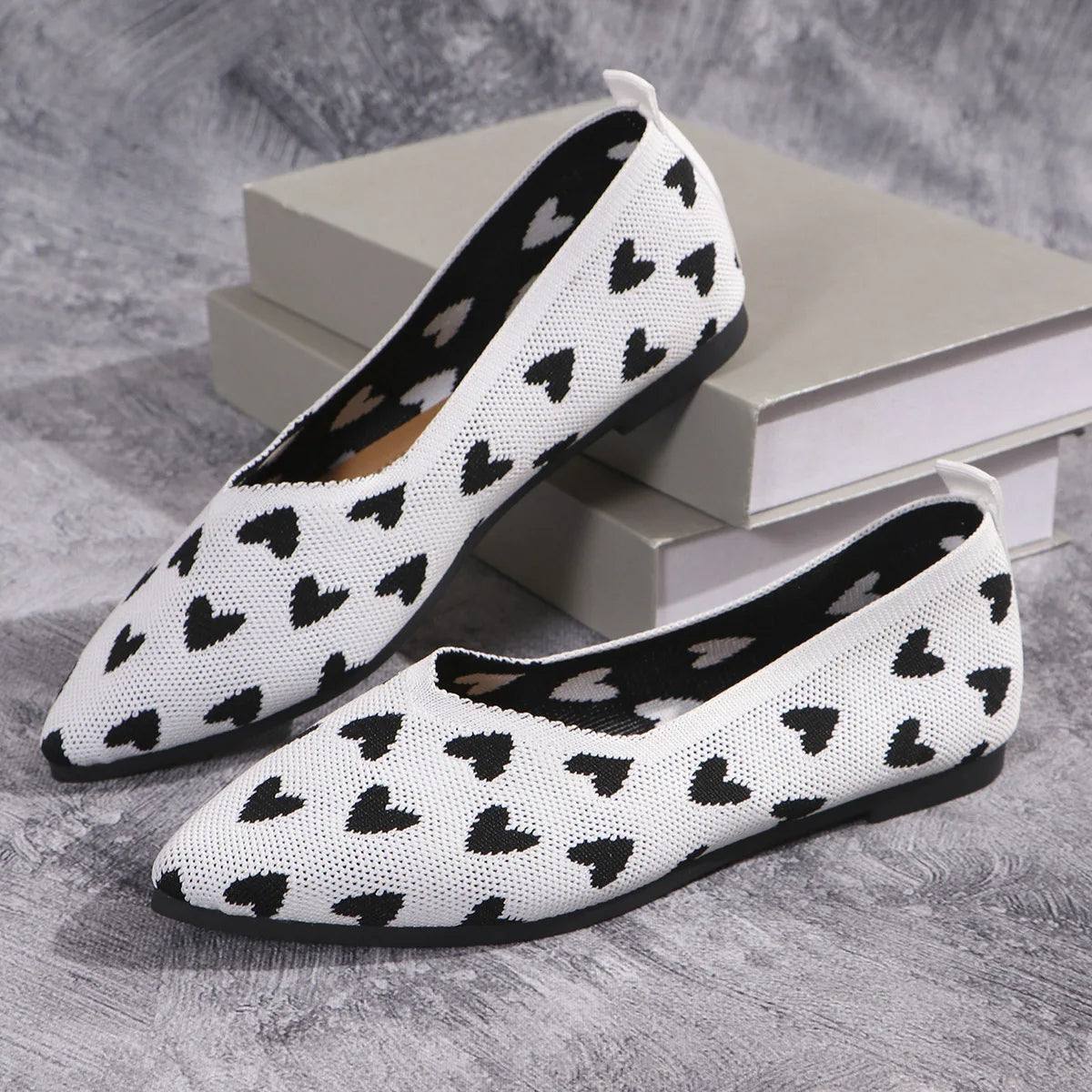 Women's Soft Knit Pointed Toe Loafers Corvine