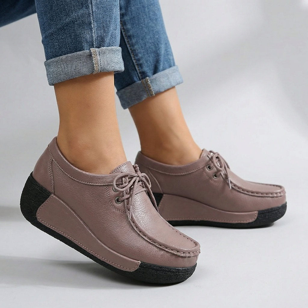 Women's Softly Grained Leather Moc Loafers Corvine
