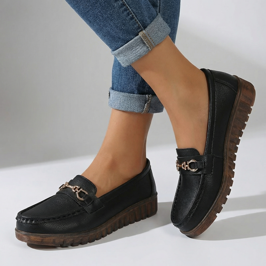 Women's Softly Grained Slip-On Loafers Corvine