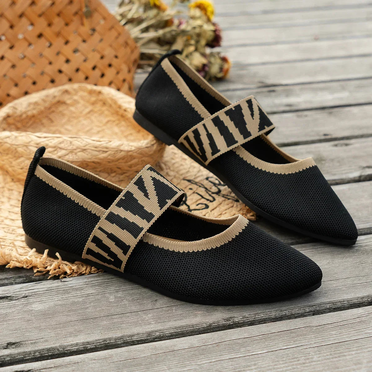Women's Stretch-Knit Pointed Toe Black Flats Corvine