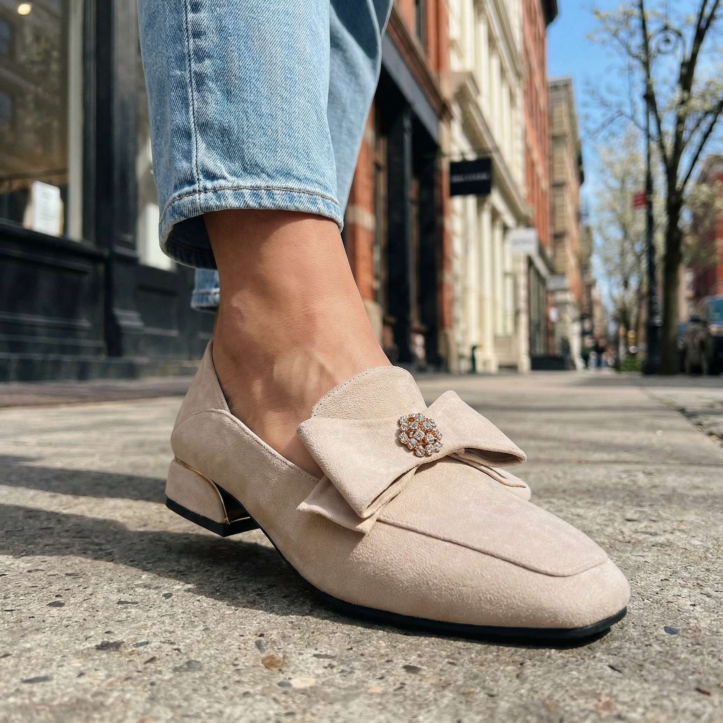 Women's Suede Bow Detail Loafers Corvine