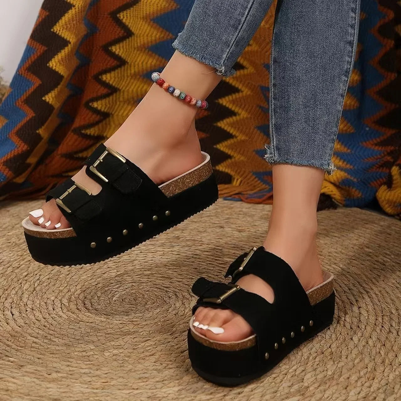 Women's Suede Chunky Platform Sandals Corvine