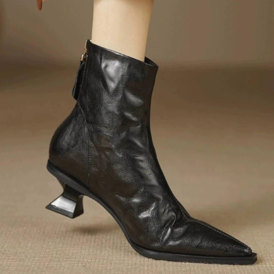 Women's Textured Leather Black Ankle Boots Corvine